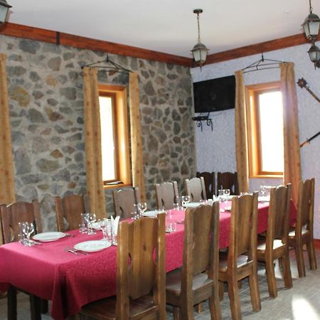 Stara Vezha Hotel Boriszpil Kültér fotó