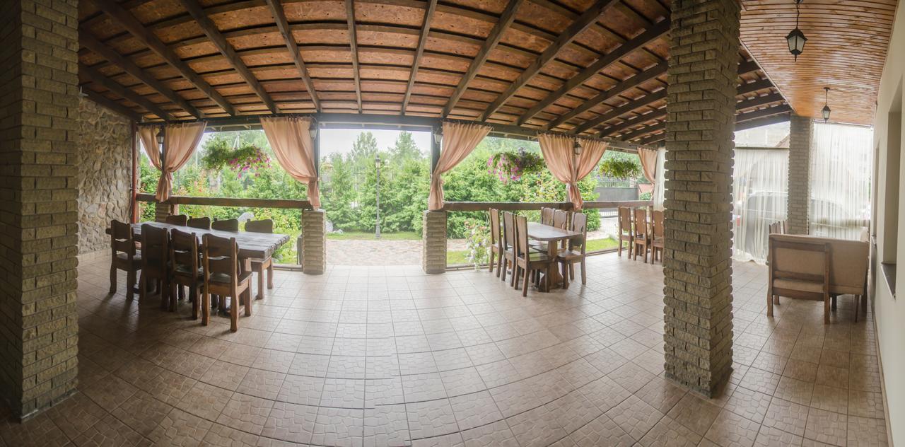 Stara Vezha Hotel Boriszpil Kültér fotó