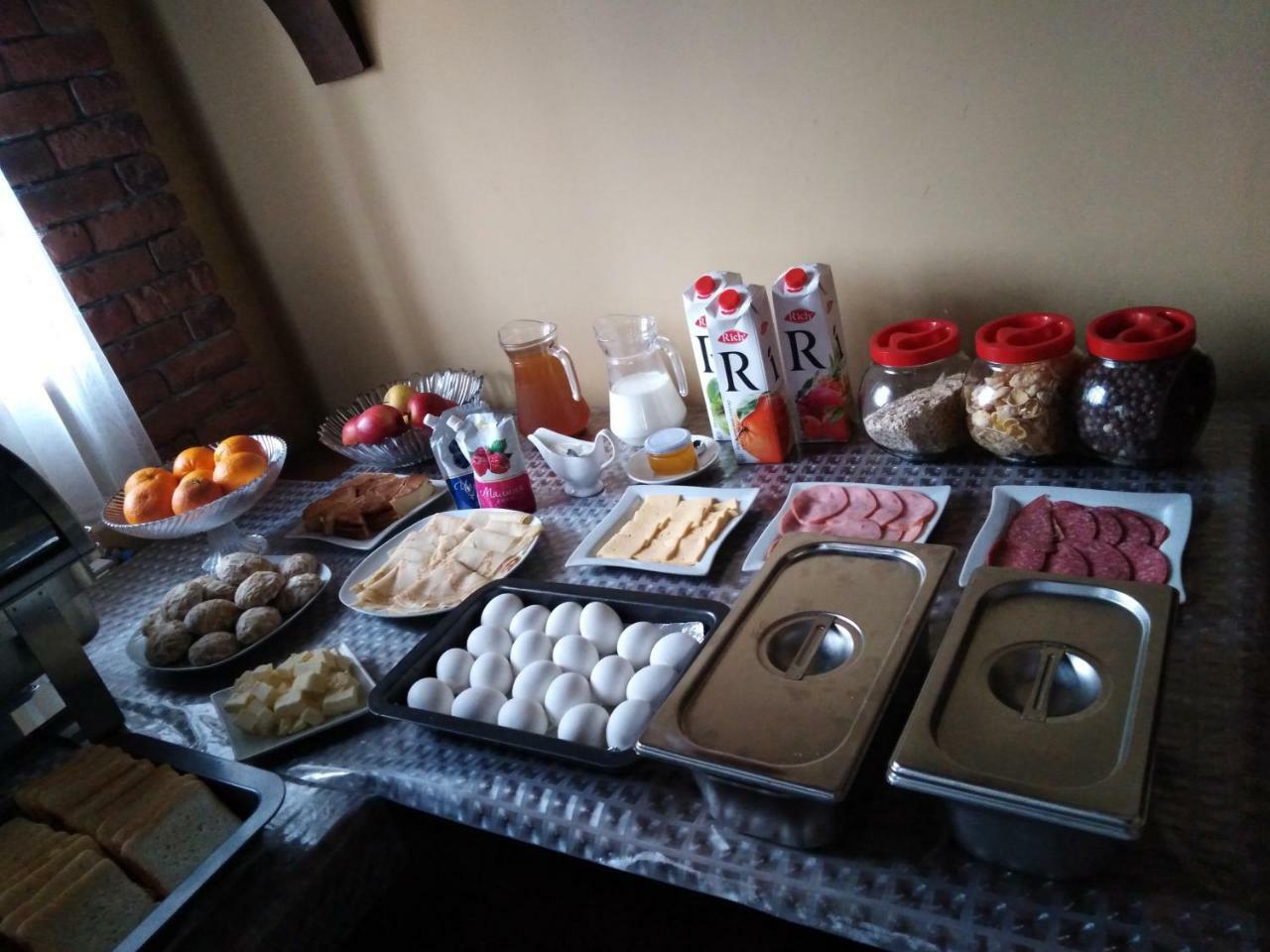 Stara Vezha Hotel Boriszpil Kültér fotó