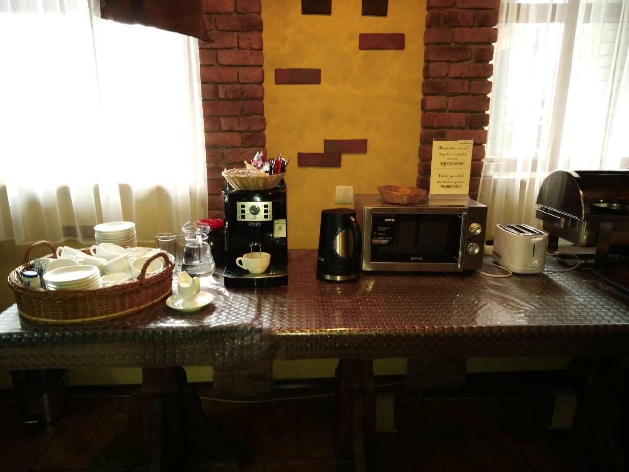 Stara Vezha Hotel Boriszpil Kültér fotó