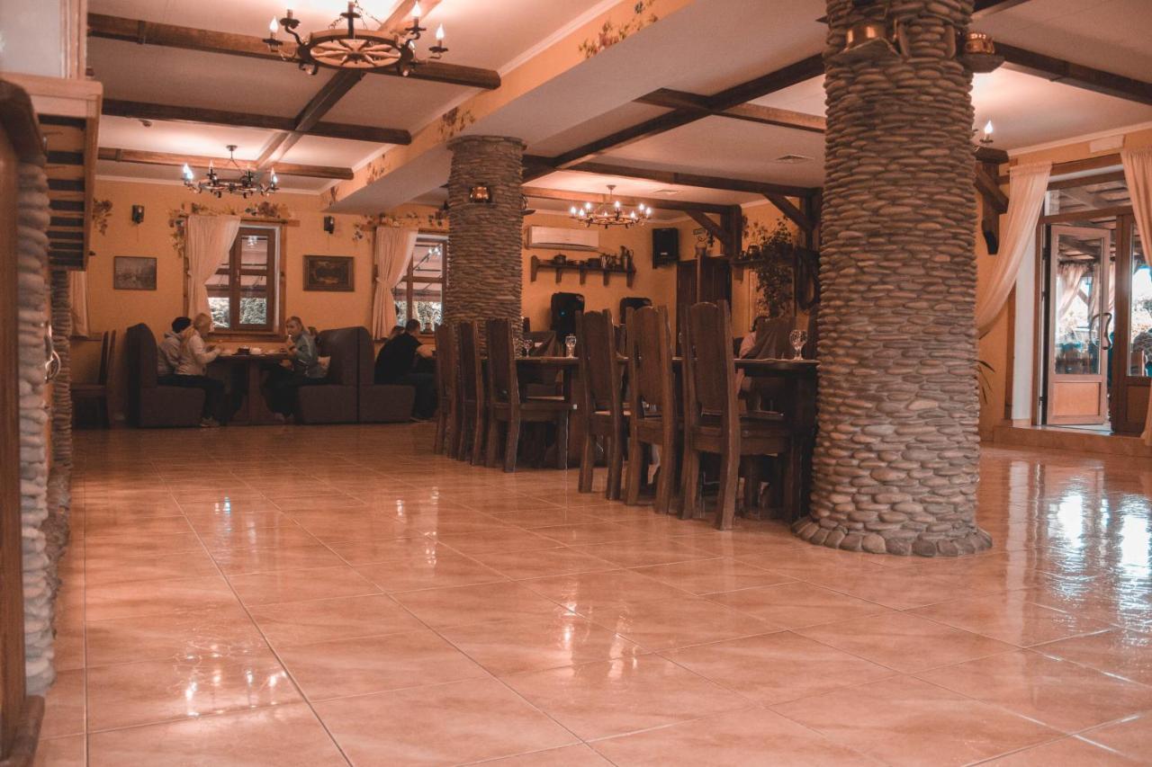Stara Vezha Hotel Boriszpil Kültér fotó